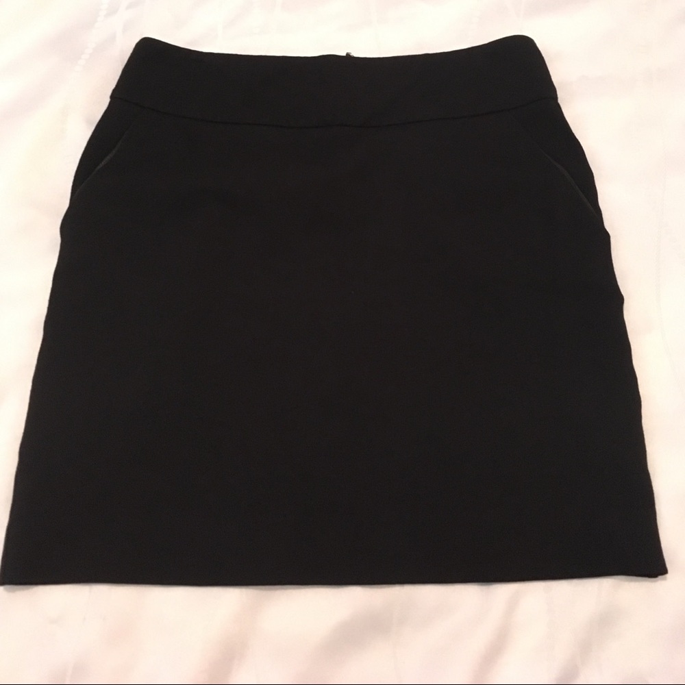 White House Black Market mini skirt